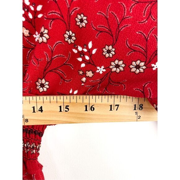 Max Studio V-Neck Empire Waist Dress in Red Size S Puff Sleeve Floral - Picture 8 of 10